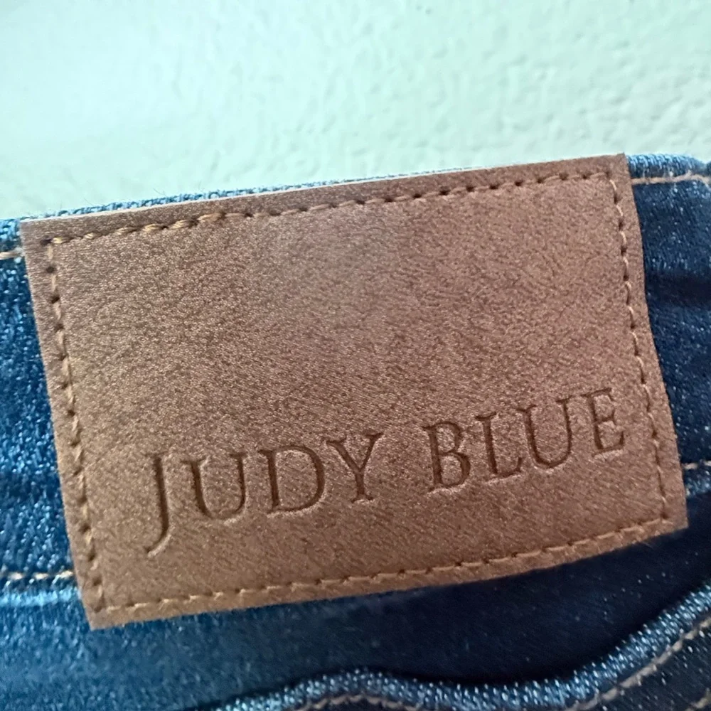 Judy Blue Women's Straight Leg Jeans